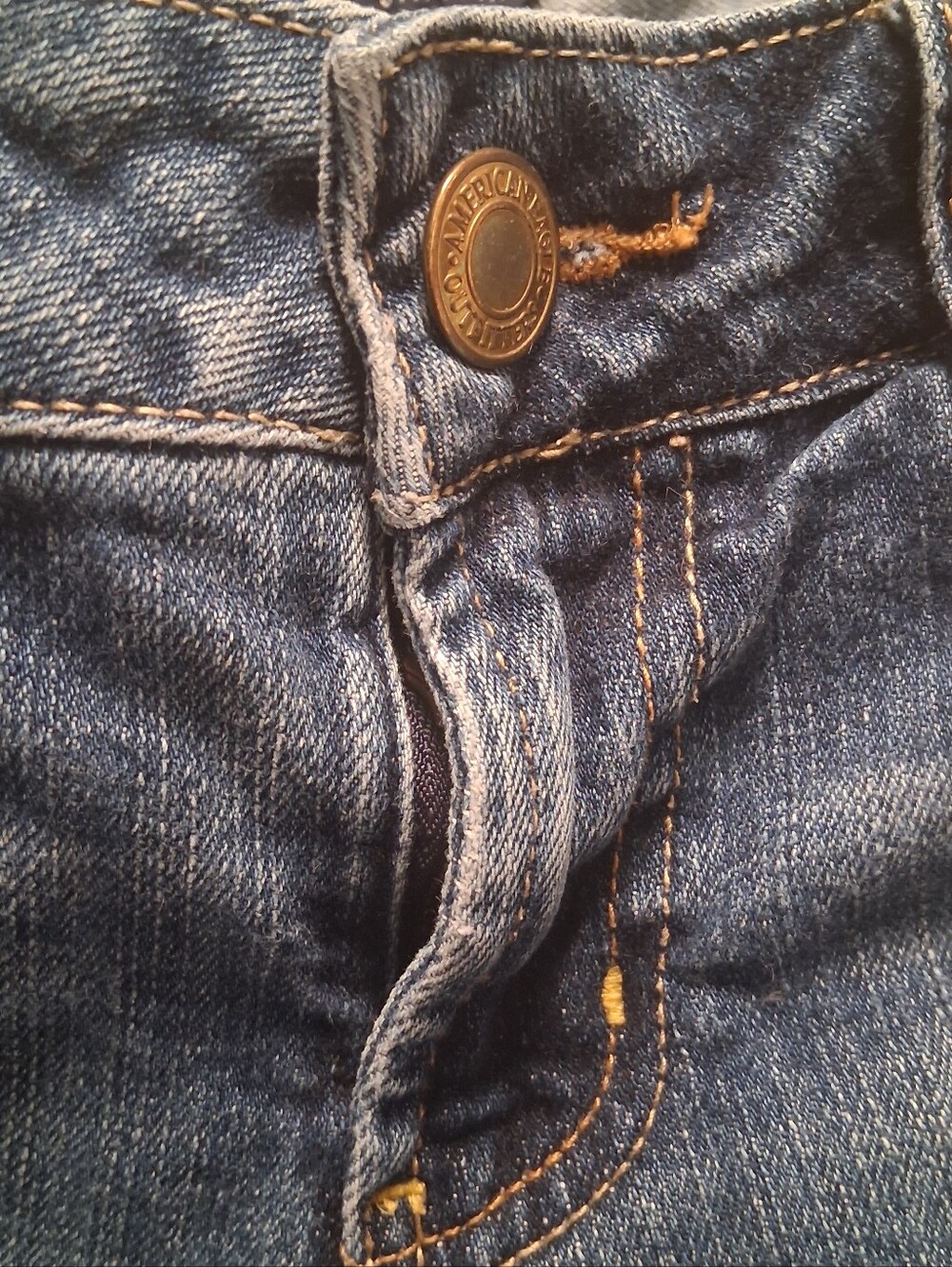 Vintage AE Women’s Distressed Blue Flare Jeans Y2K Early 2000s Low Rise Jeans - Picture 5 of 9